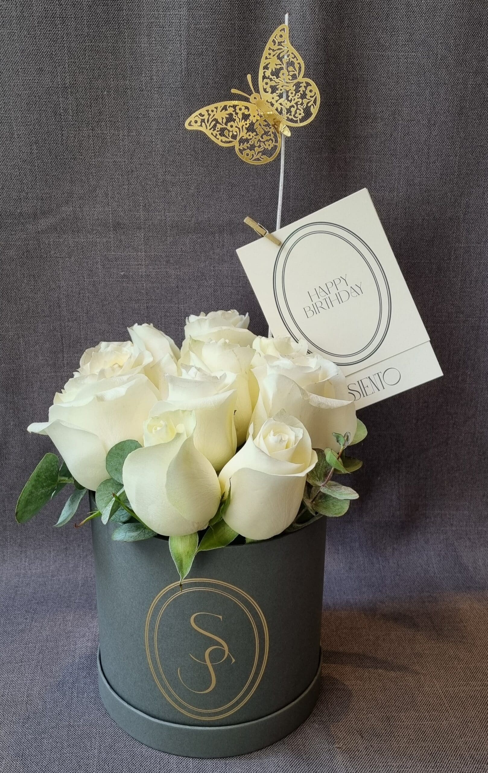 CILINDRO CON ROSAS BLANCAS - Imagen 2