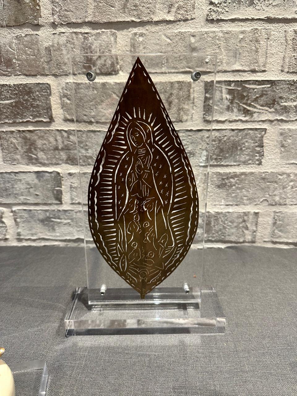 ACRILICOS LABRADOS EN HOJA SECA - Imagen 3