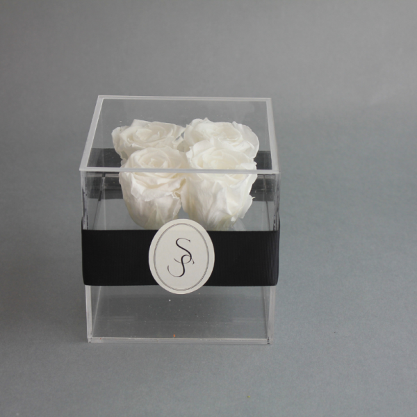 ROSAS BLANCAS PRESERVADAS EN CAJA DE ACRÍLICO - Imagen 3