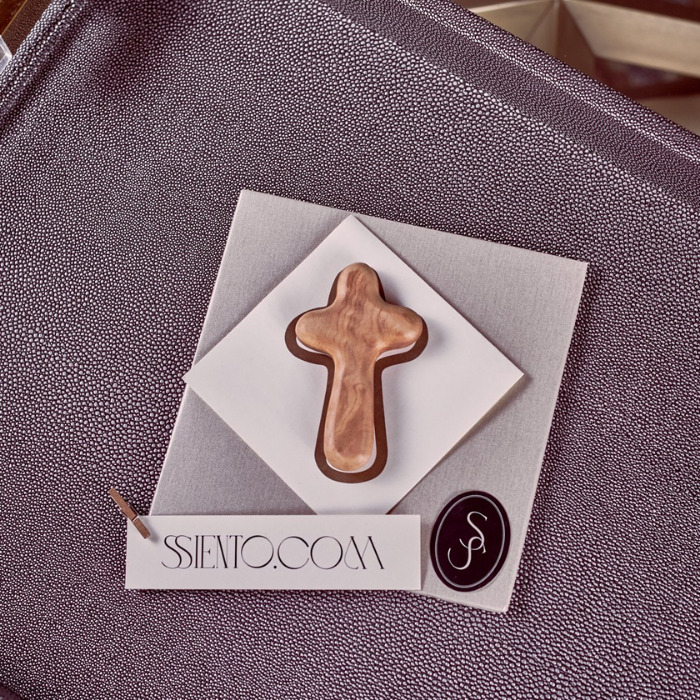 MADERA DE OLIVO DE TIERRA SANTA - Imagen 2