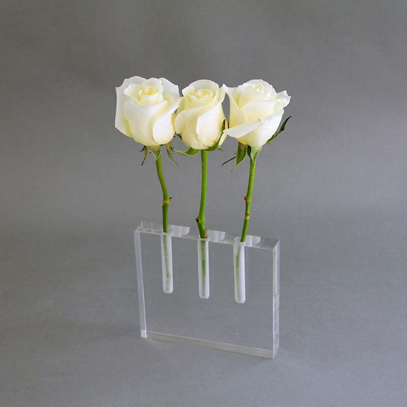 FLORERO DE ACRILICO PARA TRES FLORES - Imagen 2