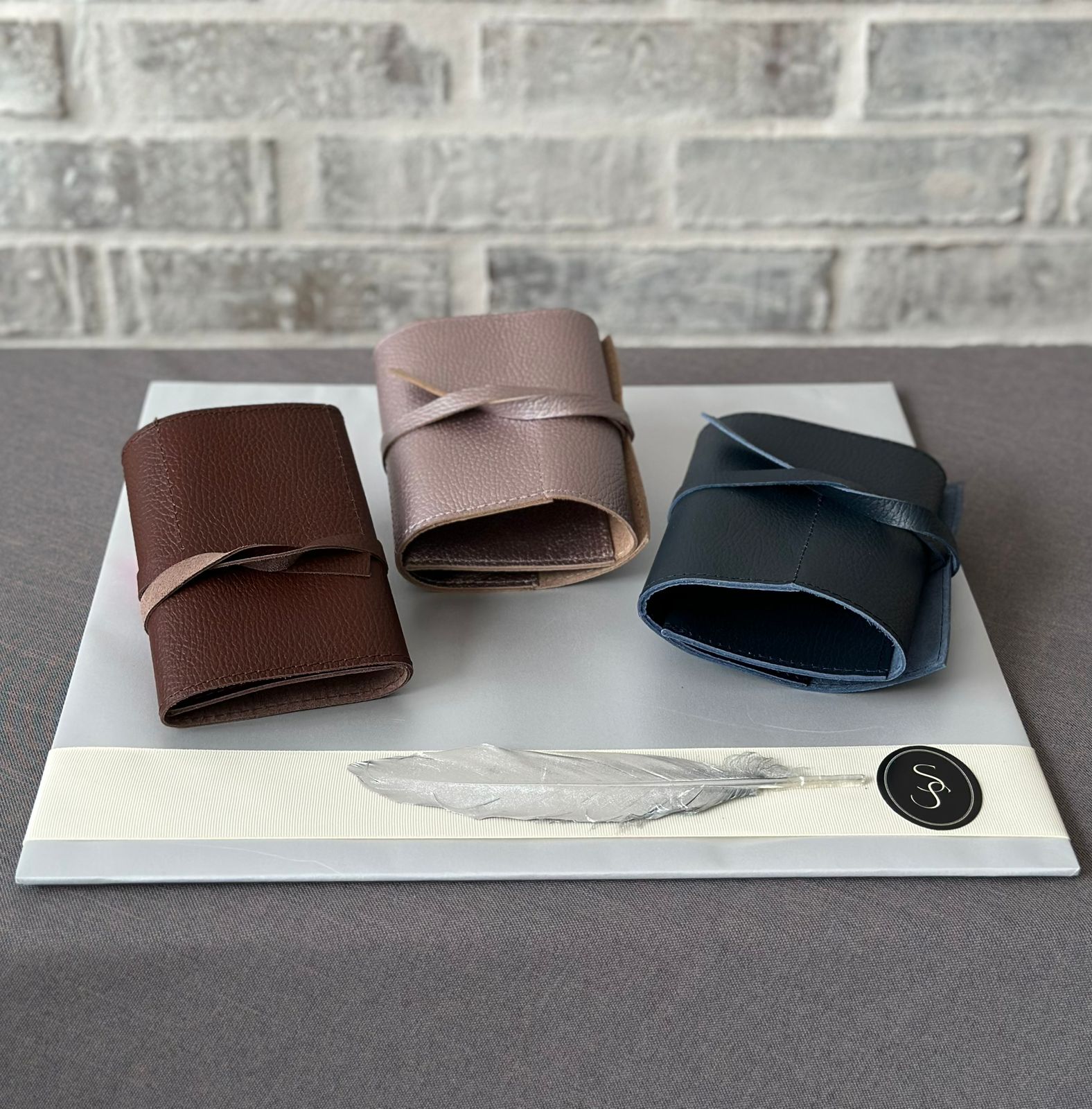 Portacables de piel - Imagen 2