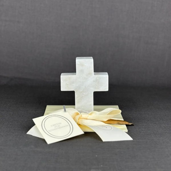 CRUZ DE MÁRMOL