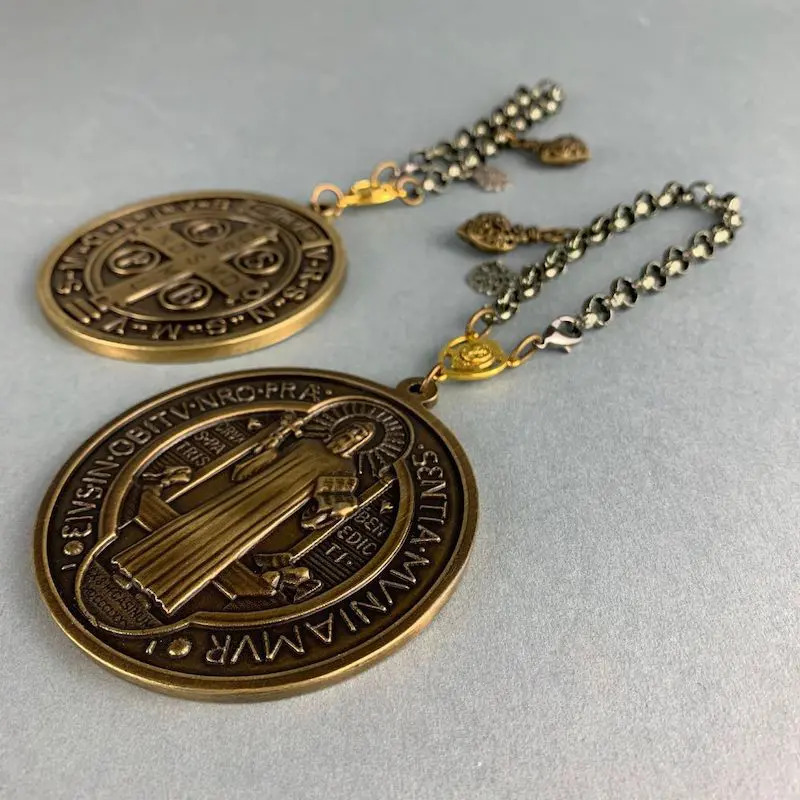 MEDALLÓN SAN BENITO - Imagen 5